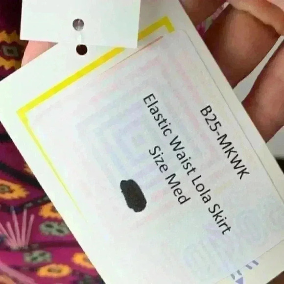 Lularoe Lola skirt M 8-10 chiffon elastic waist - Picture 7 of 10